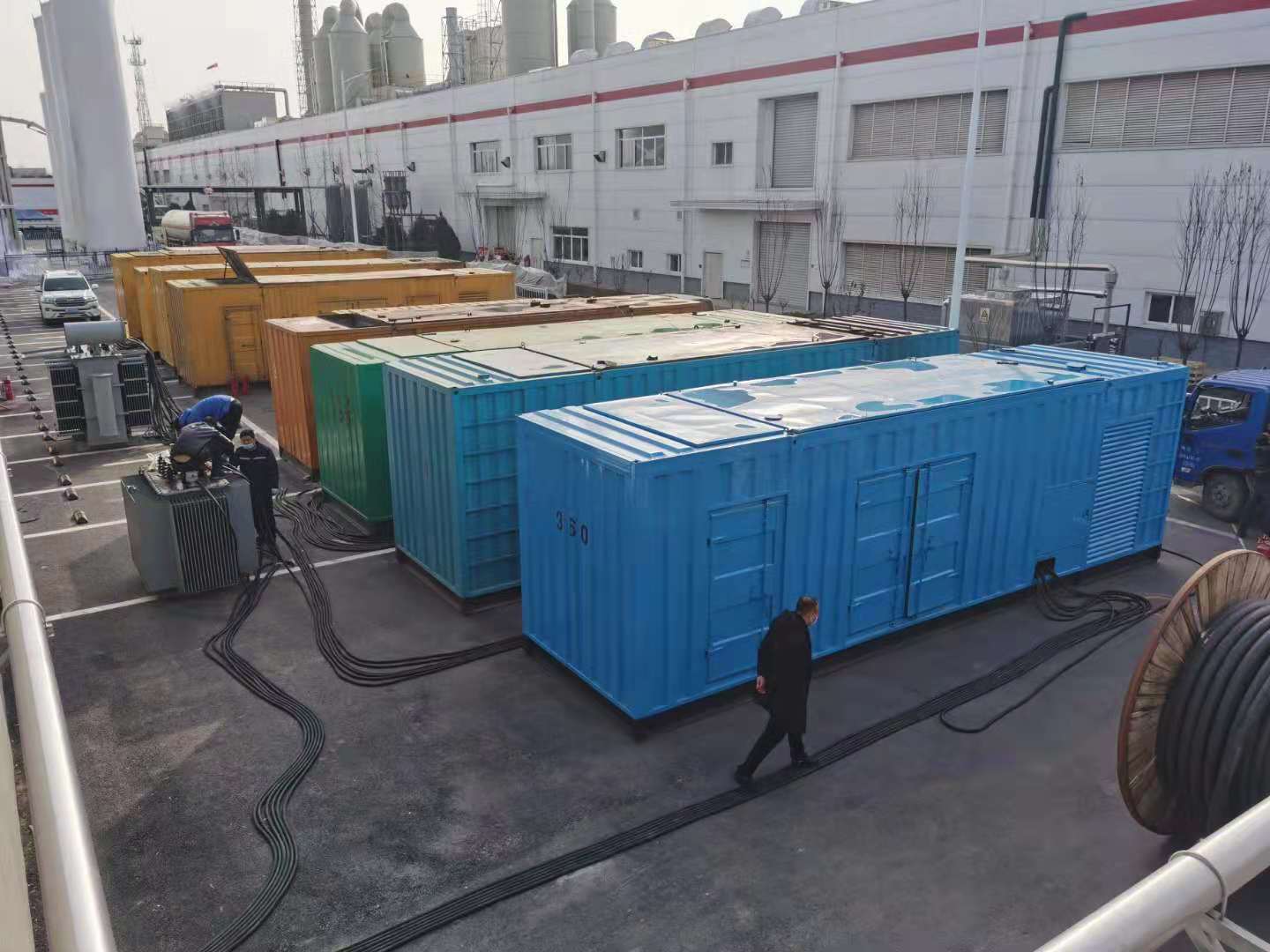 陈巴尔虎发电机出租-两相发电机与三相发电机有何区别?