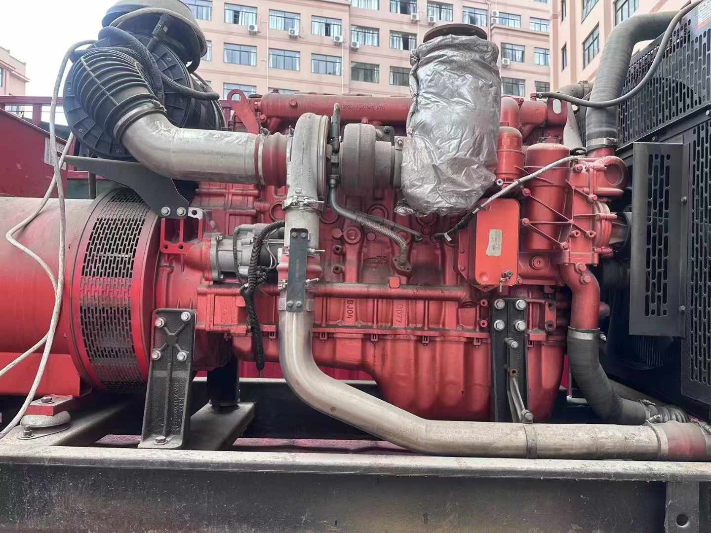 陈巴尔虎如何选择适合 600kW 柴油发电机组的过载保护器？